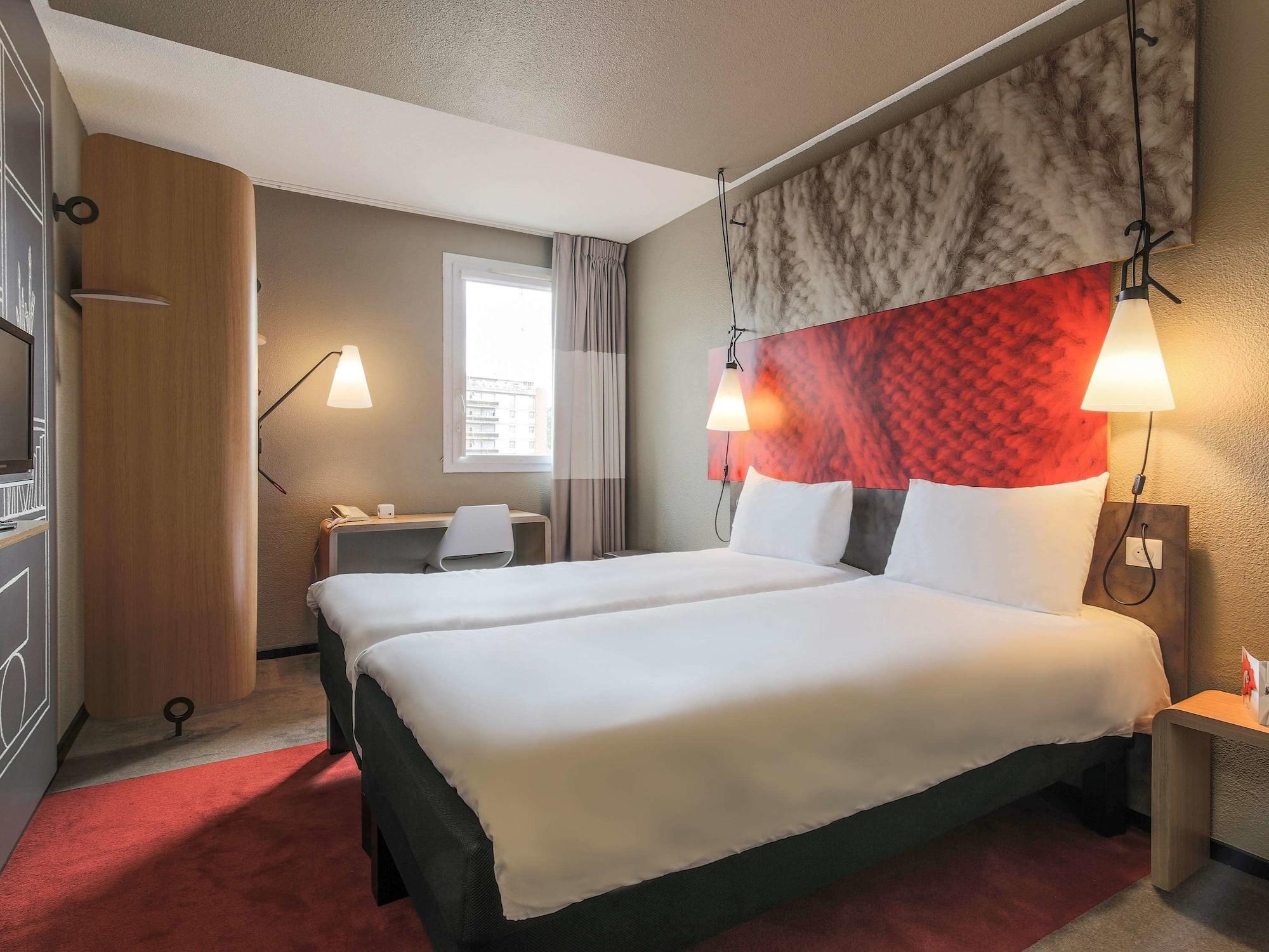 Ibis Albi Hotell Exteriör bild