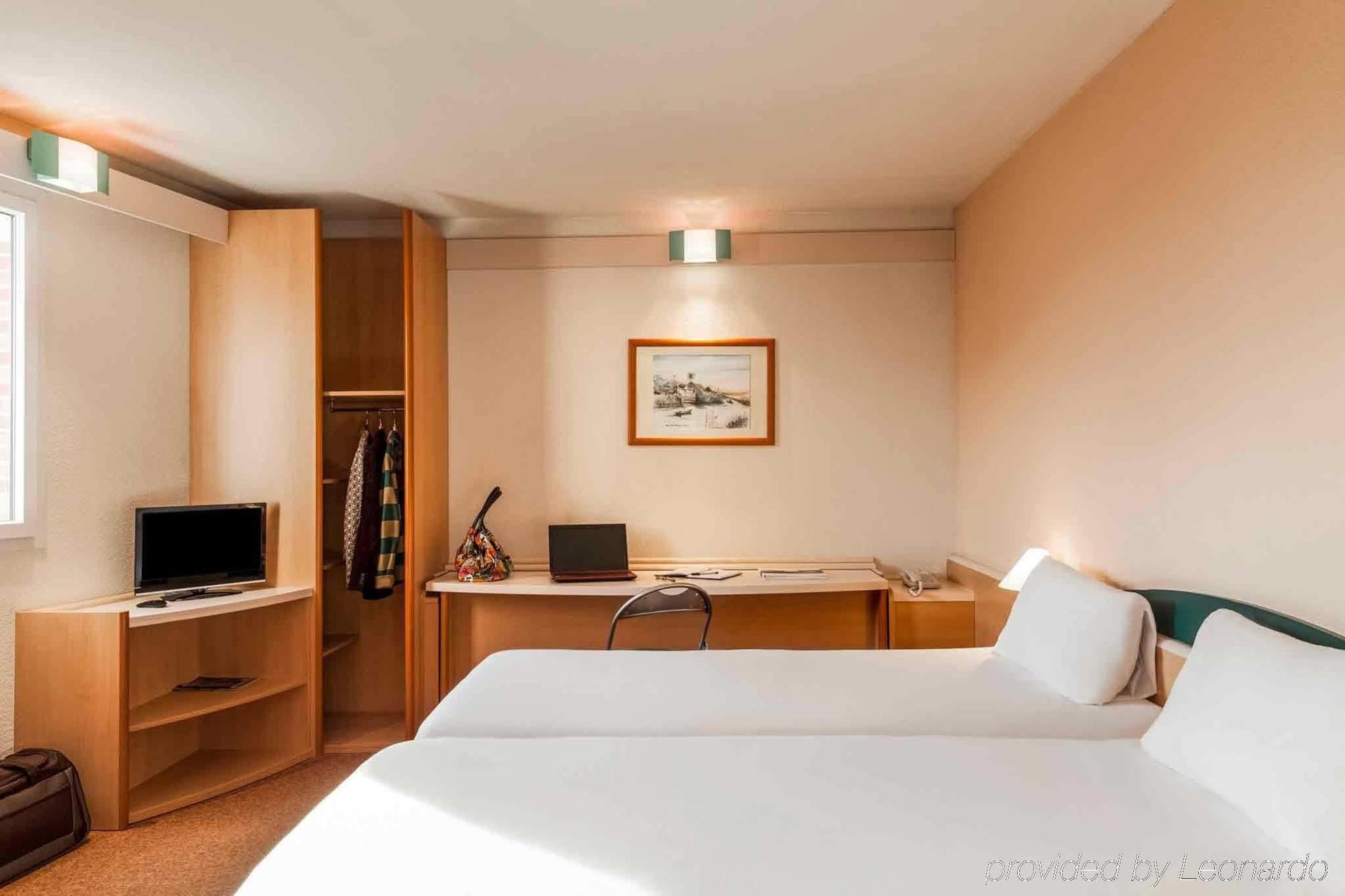 Ibis Albi Hotell Exteriör bild